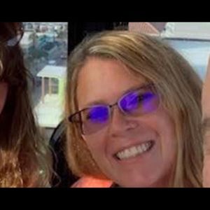 Meet your Posher, Shelly